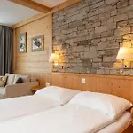 Truebsee - Accessible Only By Cable Car Готель 3*