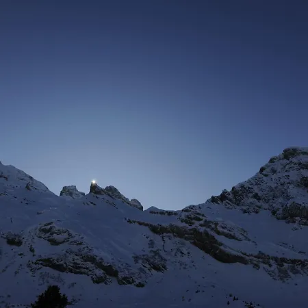 Truebsee - Accessible Only By Cable Car Hotel Engelberg