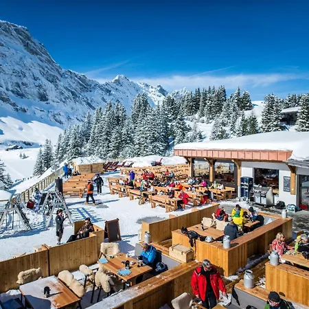 Truebsee - Accessible Only By Cable Car Hotel