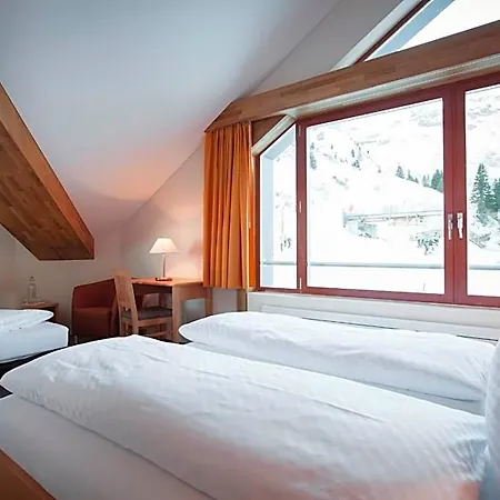 Truebsee - Accessible Only By Cable Car Otel
