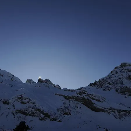 特吕布湖高山宾馆 英格堡