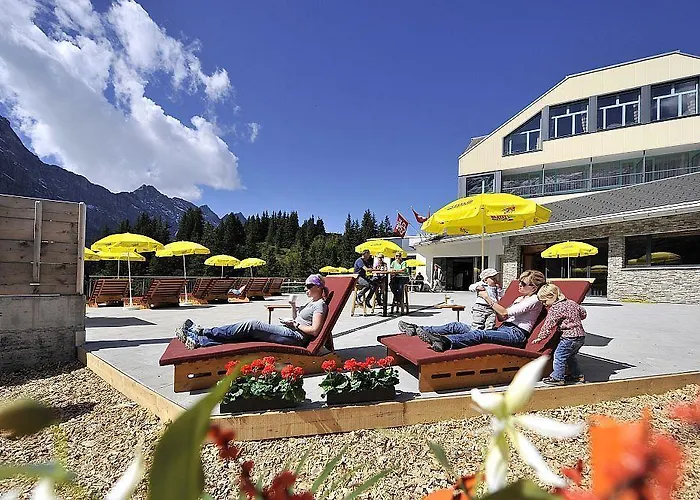 Truebsee - Accessible Only By Cable Car Hotel Engelberg