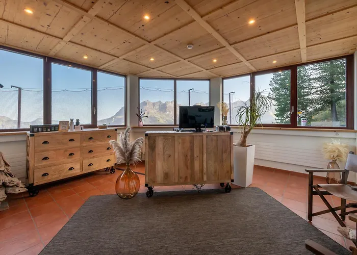 Hotel Truebsee - Accessible Only By Cable Car