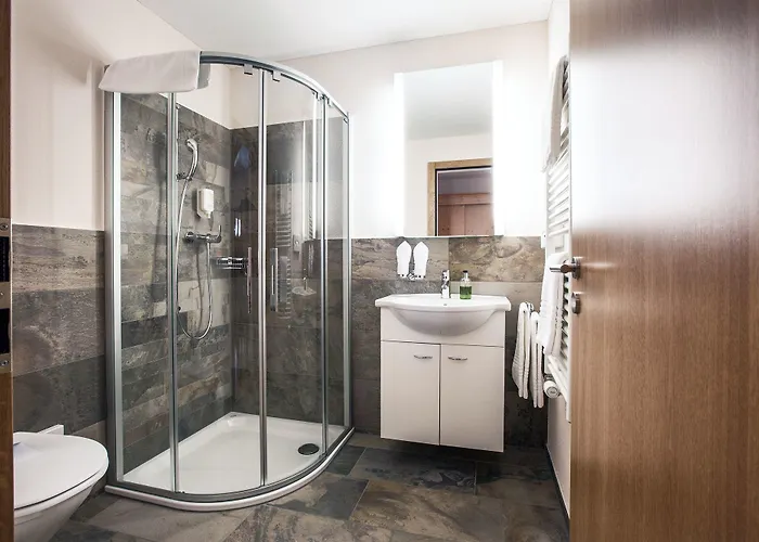 Hotel Truebsee - Accessible Only By Cable Car Engelberg