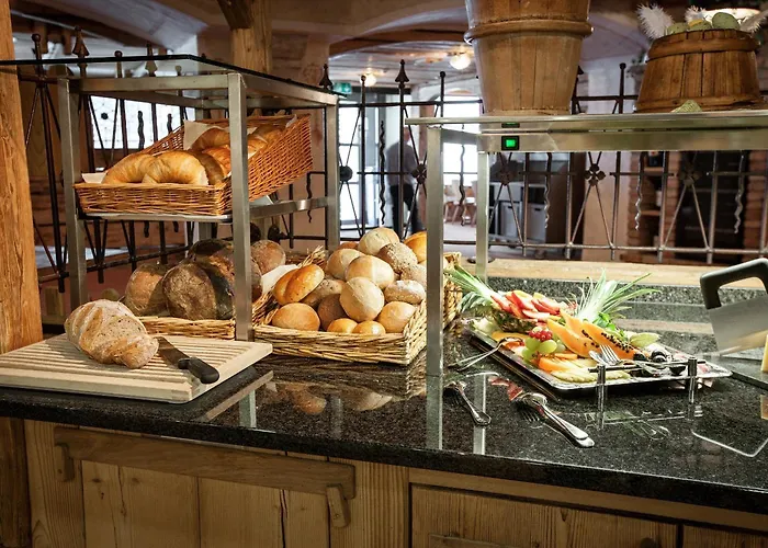 Hotel Truebsee - Accessible Only By Cable Car 3*